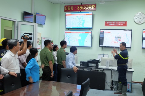 Phó chủ tịch Quốc hội Đỗ Bá Tỵ: Kiên quyết đấu tranh với hành động phá hoại bầu cử - Ảnh 2. Phó chủ tịch Quốc hội Đỗ Bá Tỵ: Kiên quyết đấu tranh với hành động phá hoại bầu cử - Ảnh 2.