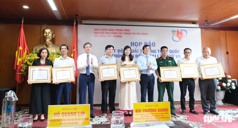 Phát động Giải thưởng toàn quốc về thông tin đối ngoại lần thứ 7 - Ảnh 2. Phát động Giải thưởng toàn quốc về thông tin đối ngoại lần thứ 7 - Ảnh 2.