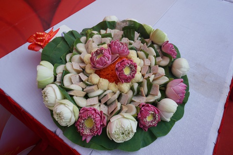Nhiều trường tổ chức giỗ Tổ Hùng Vương để học sinh tìm hiểu cội nguồn - Ảnh 4. Nhiều trường tổ chức giỗ Tổ Hùng Vương để học sinh tìm hiểu cội nguồn - Ảnh 4.