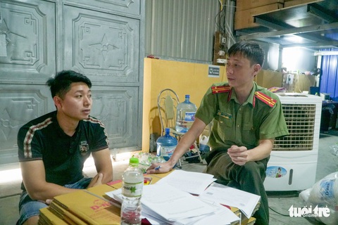 Xưởng nhỏ ở Hà Nội cho ra lò toàn nước giặt Thái Lan - Ảnh 2. Xưởng nhỏ ở Hà Nội cho ra lò toàn nước giặt Thái Lan - Ảnh 2.