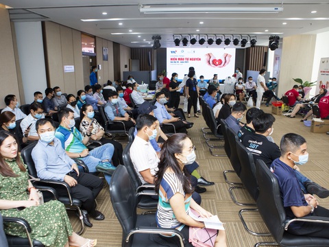 TTC triển khai Niềm vui từ lòng nhân ái lần thứ 10 - Ảnh 3. TTC triển khai Niềm vui từ lòng nhân ái lần thứ 10 - Ảnh 3.