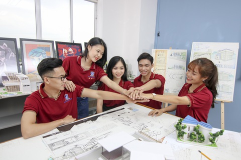 Chọn xét học bạ bỏ qua áp lực mùa thi - Ảnh 1. Chọn xét học bạ bỏ qua áp lực mùa thi - Ảnh 1.