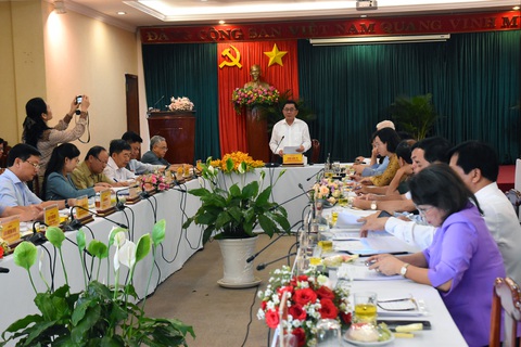 Ông Trần Cẩm Tú: Ứng cử viên phải giữ lời hứa với cử tri - Ảnh 2. Ông Trần Cẩm Tú: Ứng cử viên phải giữ lời hứa với cử tri - Ảnh 2.