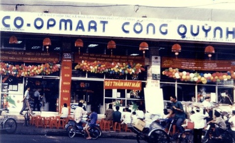 Co.opmart 25 năm sắt son với mô hình kinh tế tập thể - Ảnh 2. Co.opmart 25 năm sắt son với mô hình kinh tế tập thể - Ảnh 2.