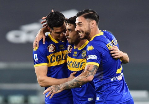 Ronaldo ‘tịt ngòi, Juventus lội ngược dòng trước Parma nhờ hàng thủ - Ảnh 1. Ronaldo ‘tịt ngòi, Juventus lội ngược dòng trước Parma nhờ hàng thủ - Ảnh 1.