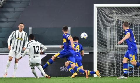 Ronaldo ‘tịt ngòi, Juventus lội ngược dòng trước Parma nhờ hàng thủ - Ảnh 2. Ronaldo ‘tịt ngòi, Juventus lội ngược dòng trước Parma nhờ hàng thủ - Ảnh 2.