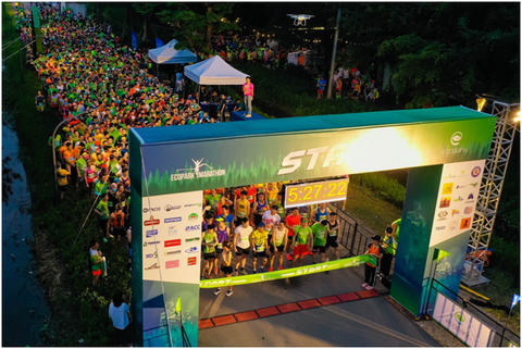 Chạy marathon trên cung đường ngập sắc xanh ở đô thị Ecopark - Ảnh 1. Chạy marathon trên cung đường ngập sắc xanh ở đô thị Ecopark - Ảnh 1.
