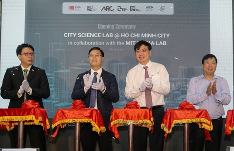 TP.HCM có phòng mô phỏng thiết kế đô thị đầu tiên tại Đông Nam Á - Ảnh 2. TP.HCM có phòng mô phỏng thiết kế đô thị đầu tiên tại Đông Nam Á - Ảnh 2.