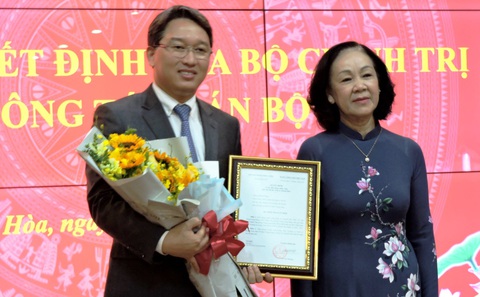 Ông Nguyễn Hải Ninh giữ chức bí thư Tỉnh ủy Khánh Hòa - Ảnh 1. Ông Nguyễn Hải Ninh giữ chức bí thư Tỉnh ủy Khánh Hòa - Ảnh 1.