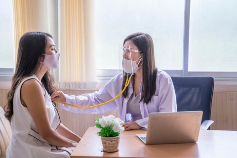 Làm cách nào để bảo vệ bạn trước 3 bệnh hiểm nghèo ung thư, đột quỵ, nhồi máu cơ tim? - Ảnh 2. Làm cách nào để bảo vệ bạn trước 3 bệnh hiểm nghèo ung thư, đột quỵ, nhồi máu cơ tim? - Ảnh 2.