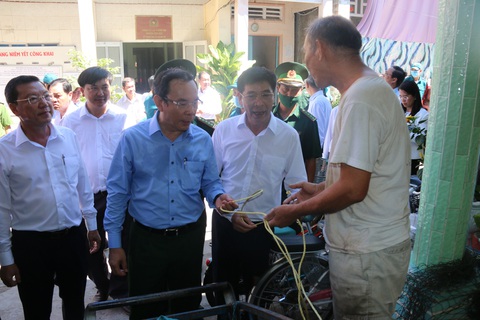 Bí thư Nguyễn Văn Nên thăm Thạnh An trước ngày thành xã đảo - Ảnh 5. Bí thư Nguyễn Văn Nên thăm Thạnh An trước ngày thành xã đảo - Ảnh 5.