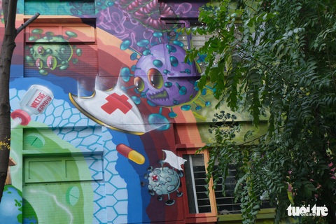 Biệt thự graffiti phòng chống COVID-19 ở Hà Nội khiến người đi qua khoái chí - Ảnh 5. Biệt thự graffiti phòng chống COVID-19 ở Hà Nội khiến người đi qua khoái chí - Ảnh 5.