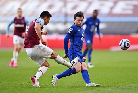 Đá bại West Ham, Chelsea nắm lợi thế lớn trong cuộc đua vào tốp 4 - Ảnh 3. Đá bại West Ham, Chelsea nắm lợi thế lớn trong cuộc đua vào tốp 4 - Ảnh 3.