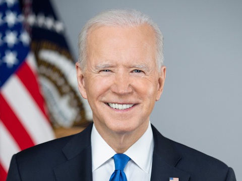 Tổng thống Joe Biden được đánh giá tích cực về 100 ngày đầu nhiệm kỳ - Ảnh 1. Tổng thống Joe Biden được đánh giá tích cực về 100 ngày đầu nhiệm kỳ - Ảnh 1.
