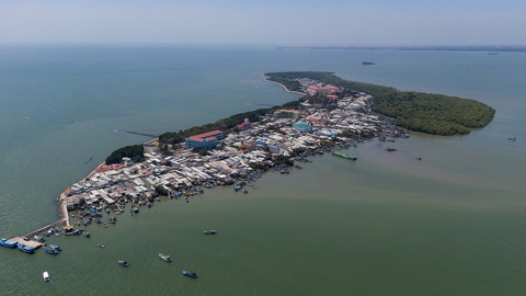 Thạnh An thành xã đảo sau hàng chục năm chờ đợi - Ảnh 1. Thạnh An thành xã đảo sau hàng chục năm chờ đợi - Ảnh 1.