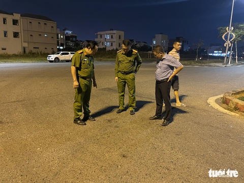 Đà Nẵng: Truy bắt hai băng nhóm côn đồ hỗn chiến náo loạn đường phố - Ảnh 1. Đà Nẵng: Truy bắt hai băng nhóm côn đồ hỗn chiến náo loạn đường phố - Ảnh 1.