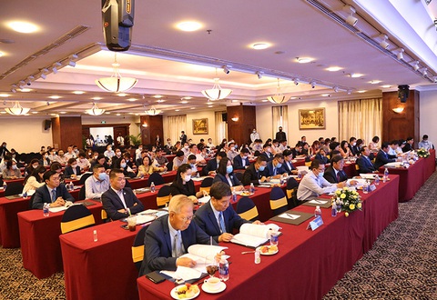 Vietbank xây dựng kế hoạch lợi nhuận phấn đấu đạt 1.100 tỉ đồng trong năm 2021 - Ảnh 2. Vietbank xây dựng kế hoạch lợi nhuận phấn đấu đạt 1.100 tỉ đồng trong năm 2021 - Ảnh 2.