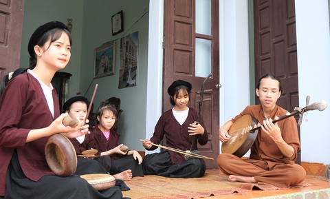 Tiếng lòng Sơn xẩm - Ảnh 3. Tiếng lòng Sơn xẩm - Ảnh 3.