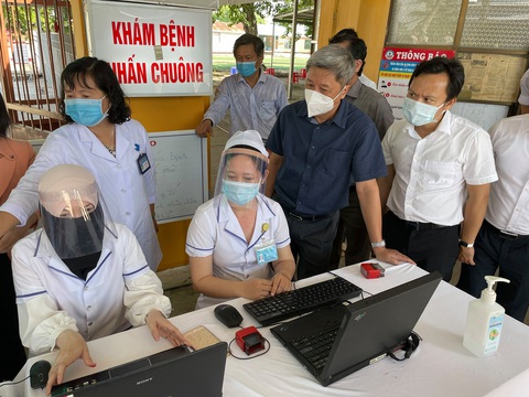 Chiều 27-4: Việt Nam thêm 5 ca COVID-19, 1 ca lây nhiễm tại nơi cách ly - Ảnh 1. Chiều 27-4: Việt Nam thêm 5 ca COVID-19, 1 ca lây nhiễm tại nơi cách ly - Ảnh 1.