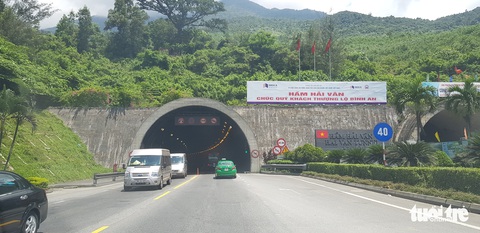 Nhà đầu tư hầm Hải Vân gặp áp lực tín dụng nên tăng phí gấp 3 trạm thường, dân than trời - Ảnh 3. Nhà đầu tư hầm Hải Vân gặp áp lực tín dụng nên tăng phí gấp 3 trạm thường, dân than trời - Ảnh 3.