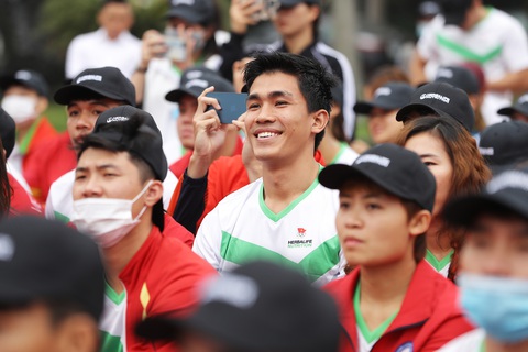 Herbalife Việt Nam gắn bó nhiều sự kiện thể thao lớn - Ảnh 2. Herbalife Việt Nam gắn bó nhiều sự kiện thể thao lớn - Ảnh 2.