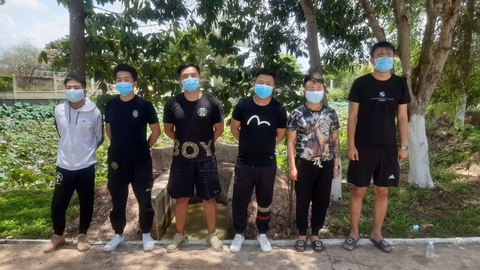 Người Trung Quốc nhập cảnh lậu, cách ly xong không biết đưa đi đâu - Ảnh 2. Người Trung Quốc nhập cảnh lậu, cách ly xong không biết đưa đi đâu - Ảnh 2.