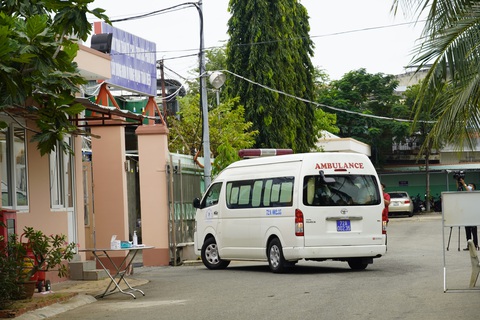 Vụ tàu có 12 thuyền viên dương tính: Long An xin lỗi, Vũng Tàu hỏa tốc tiếp nhận - Ảnh 1. Vụ tàu có 12 thuyền viên dương tính: Long An xin lỗi, Vũng Tàu hỏa tốc tiếp nhận - Ảnh 1.