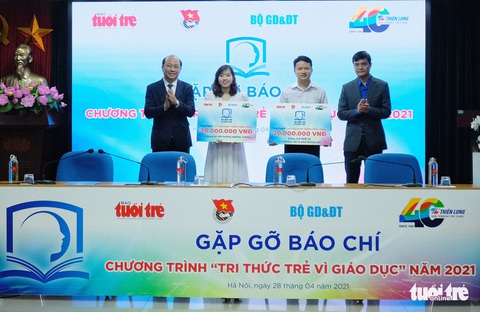 Khởi động chương trình Tri thức trẻ vì giáo dục mùa thứ 6 - Ảnh 1. Khởi động chương trình Tri thức trẻ vì giáo dục mùa thứ 6 - Ảnh 1.