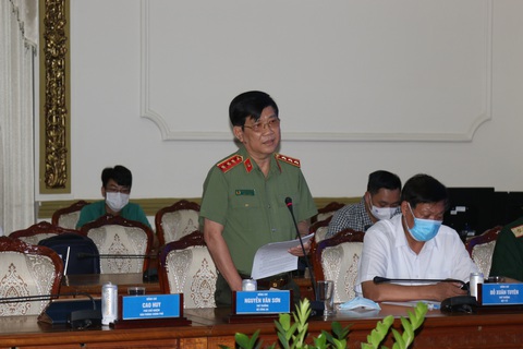 Bộ trưởng Bộ Y tế: TP.HCM phải kích hoạt lại toàn bộ hệ thống chống dịch ở với mức độ cao nhất - Ảnh 2. Bộ trưởng Bộ Y tế: TP.HCM phải kích hoạt lại toàn bộ hệ thống chống dịch ở với mức độ cao nhất - Ảnh 2.