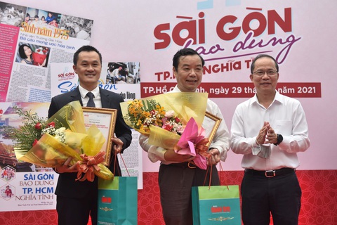Trao giải Sài Gòn bao dung - TP.HCM nghĩa tình: Thầy ơi, hôm nay con rất vui - Ảnh 13. Trao giải Sài Gòn bao dung - TP.HCM nghĩa tình: Thầy ơi, hôm nay con rất vui - Ảnh 13.