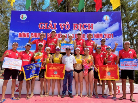 Giải Bóng chuyền bãi biển quốc gia 2021: Đội nam, nữ Sanvinest Khánh Hòa vô địch - Ảnh 1. Giải Bóng chuyền bãi biển quốc gia 2021: Đội nam, nữ Sanvinest Khánh Hòa vô địch - Ảnh 1.