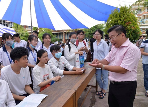 Tư vấn tuyển sinh - hướng nghiệp 2021: Ngành ôtô, nông nghiệp được quan tâm nhiều - Ảnh 9. Tư vấn tuyển sinh - hướng nghiệp 2021: Ngành ôtô, nông nghiệp được quan tâm nhiều - Ảnh 9.