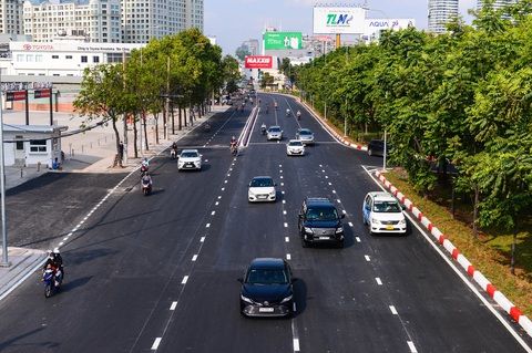 Thông xe đường Nguyễn Hữu Cảnh, hoàn thành nâng cấp ‘rốn ngập’ của TP.HCM - Ảnh 2. Thông xe đường Nguyễn Hữu Cảnh, hoàn thành nâng cấp ‘rốn ngập’ của TP.HCM - Ảnh 2.