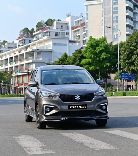 Suzuki Ertiga, lựa chọn đáng cân nhắc cho tài xế công nghệ - Ảnh 4. Suzuki Ertiga, lựa chọn đáng cân nhắc cho tài xế công nghệ - Ảnh 4.
