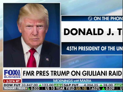 Ông Trump tuyên bố là cha đẻ của vắc xin COVID-19 ở Mỹ - Ảnh 1. Ông Trump tuyên bố là cha đẻ của vắc xin COVID-19 ở Mỹ - Ảnh 1.