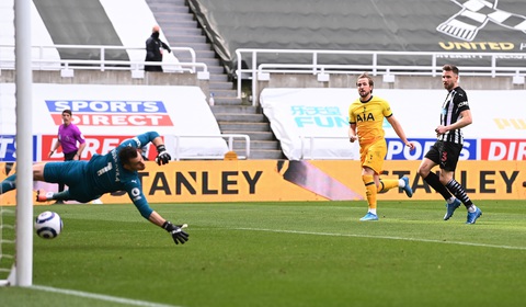 Đánh rơi chiến thắng trước Newcastle, Tottenham lỡ cơ hội vào tốp 4 - Ảnh 3. Đánh rơi chiến thắng trước Newcastle, Tottenham lỡ cơ hội vào tốp 4 - Ảnh 3.