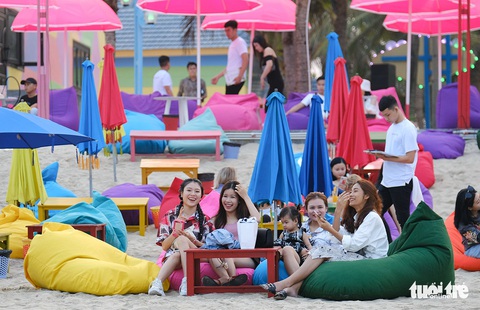 Du lịch hè hứa hẹn hồi sinh - Ảnh 1. Du lịch hè hứa hẹn hồi sinh - Ảnh 1.