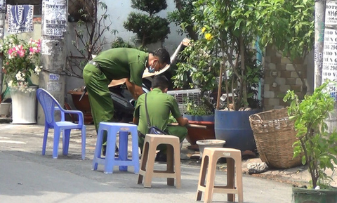 Điều tra vụ nam thanh niên bị đánh tử vong bên vệ đường lúc rạng sáng - Ảnh 1. Điều tra vụ nam thanh niên bị đánh tử vong bên vệ đường lúc rạng sáng - Ảnh 1.