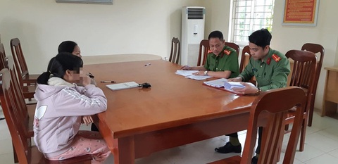 Thần y chữa ung thư, COVID-19 bằng cách... ợ hơi, nhổ nước bọt - Ảnh 1. Thần y chữa ung thư, COVID-19 bằng cách... ợ hơi, nhổ nước bọt - Ảnh 1.
