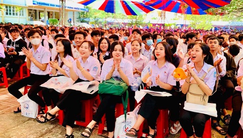 Trường ĐH Sài Gòn dành tối thiểu 85% chỉ tiêu xét kết quả thi tốt nghiệp - Ảnh 1. Trường ĐH Sài Gòn dành tối thiểu 85% chỉ tiêu xét kết quả thi tốt nghiệp - Ảnh 1.