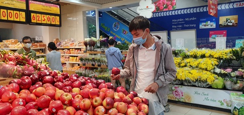 Hệ thống siêu thị Co.opmart rầm rộ giảm giá các mặt hàng giải nhiệt - Ảnh 3. Hệ thống siêu thị Co.opmart rầm rộ giảm giá các mặt hàng giải nhiệt - Ảnh 3.