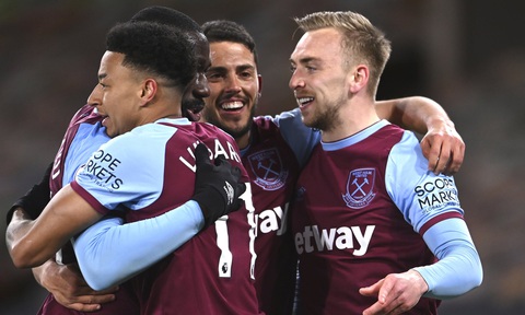 West Ham vượt mặt Chelsea giành vị trí thứ 4 - Ảnh 1. West Ham vượt mặt Chelsea giành vị trí thứ 4 - Ảnh 1.