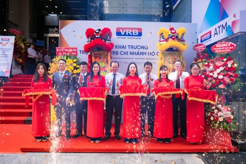 Khai trương trụ sở mới Ngân hàng Liên doanh Việt Nga chi nhánh TP.HCM - Ảnh 1. Khai trương trụ sở mới Ngân hàng Liên doanh Việt Nga chi nhánh TP.HCM - Ảnh 1.