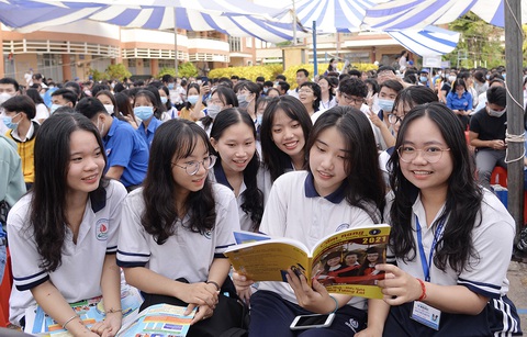 Nhóm ngành kinh tế: Những ngành nào đang hot? - Ảnh 1. Nhóm ngành kinh tế: Những ngành nào đang hot? - Ảnh 1.