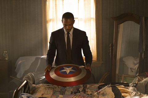 Vũ trụ Marvel trở lại: Khi siêu anh hùng túng thiếu và sang chấn tâm lý - Ảnh 2. Vũ trụ Marvel trở lại: Khi siêu anh hùng túng thiếu và sang chấn tâm lý - Ảnh 2.