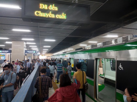 Phó thủ tướng yêu cầu sớm xong thủ tục, đưa đường sắt Cát Linh - Hà Đông vào khai thác - Ảnh 1. Phó thủ tướng yêu cầu sớm xong thủ tục, đưa đường sắt Cát Linh - Hà Đông vào khai thác - Ảnh 1.