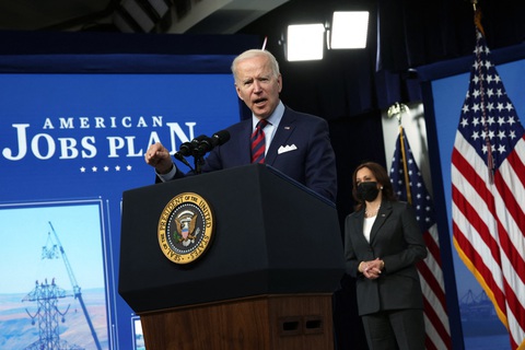 Ông Biden nói Trung Quốc muốn sở hữu thế giới và Mỹ đang bị bỏ lại phía sau - Ảnh 1. Ông Biden nói Trung Quốc muốn sở hữu thế giới và Mỹ đang bị bỏ lại phía sau - Ảnh 1.