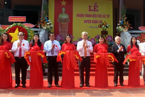 Khánh thành đền thờ liệt sĩ rộng gần 21.000m2 tại Xuân Lộc, Đồng Nai - Ảnh 1. Khánh thành đền thờ liệt sĩ rộng gần 21.000m2 tại Xuân Lộc, Đồng Nai - Ảnh 1.