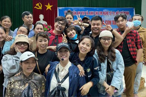 Nhạc sĩ Nguyễn Văn Chung bức xúc vì nghệ sĩ bị nói ‘vô văn hóa’, Khánh Vân hỗ trợ hoa hậu Myanmar - Ảnh 9. Nhạc sĩ Nguyễn Văn Chung bức xúc vì nghệ sĩ bị nói ‘vô văn hóa’, Khánh Vân hỗ trợ hoa hậu Myanmar - Ảnh 9.