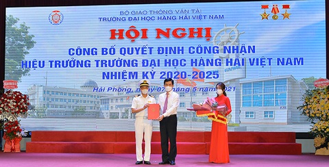 PGS.TS Phạm Xuân Dương làm hiệu trưởng ĐH Hàng hải Việt Nam - Ảnh 1. PGS.TS Phạm Xuân Dương làm hiệu trưởng ĐH Hàng hải Việt Nam - Ảnh 1.